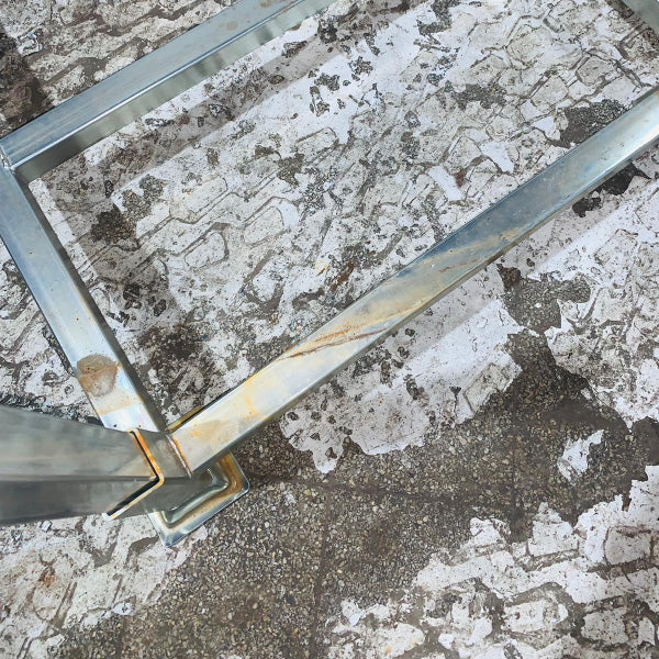 Photo of galvanised post pallet