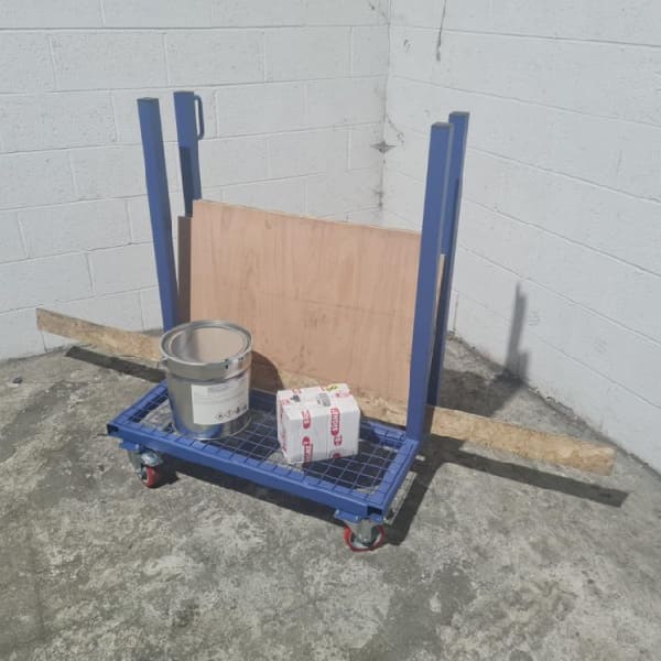 Sheet and board handling trolley