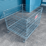 Stackable Pallet Cage with dividers and lockable lid